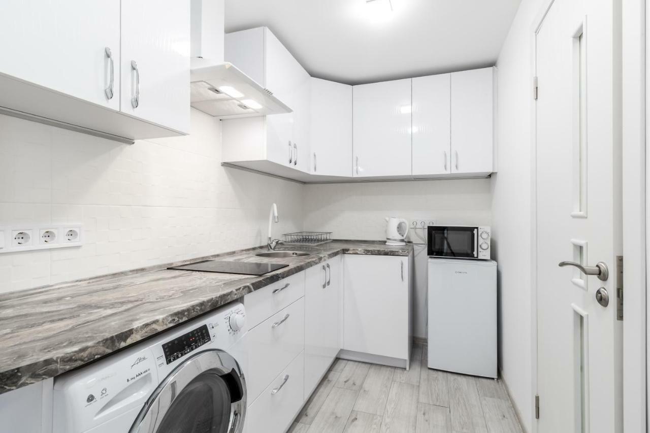 Near Park Franka Apartment Лвив Екстериор снимка