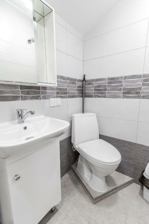 Near Park Franka Apartment Лвив Екстериор снимка